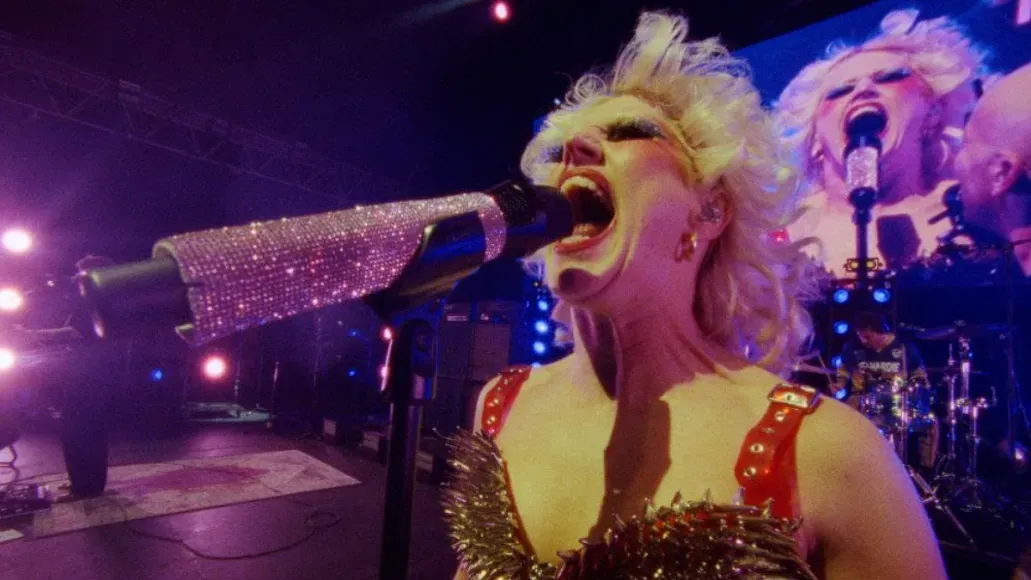Amyl and the Sniffers: Фильм «Live at Ally Pally 2...