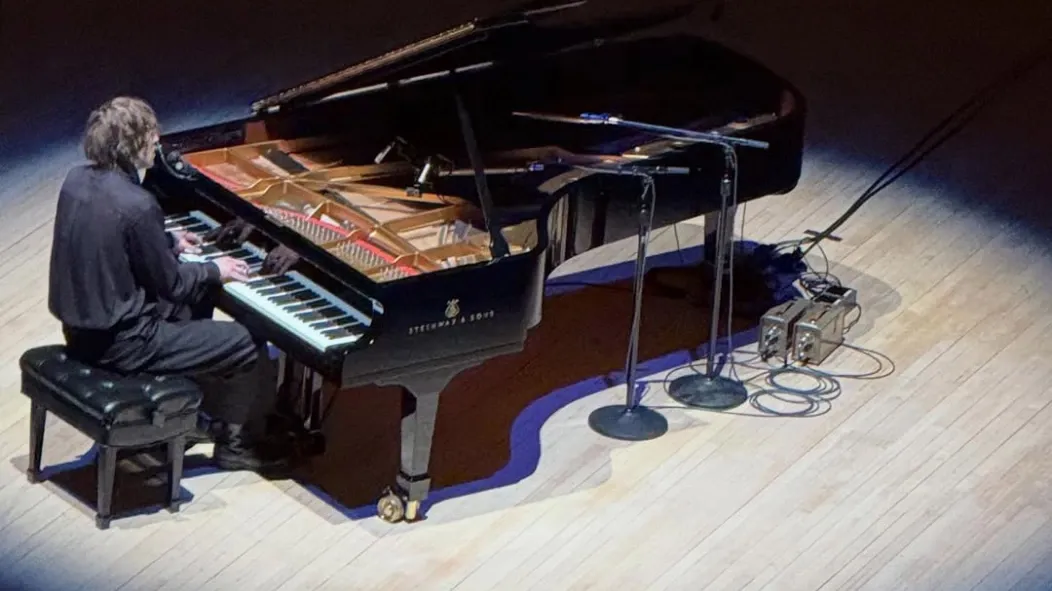 Cameron Winter в Карнеги-холле: концерт ...