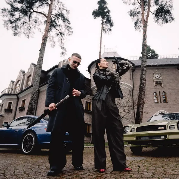 Iceberg & Zivert: Клип "Банк" на вершине...