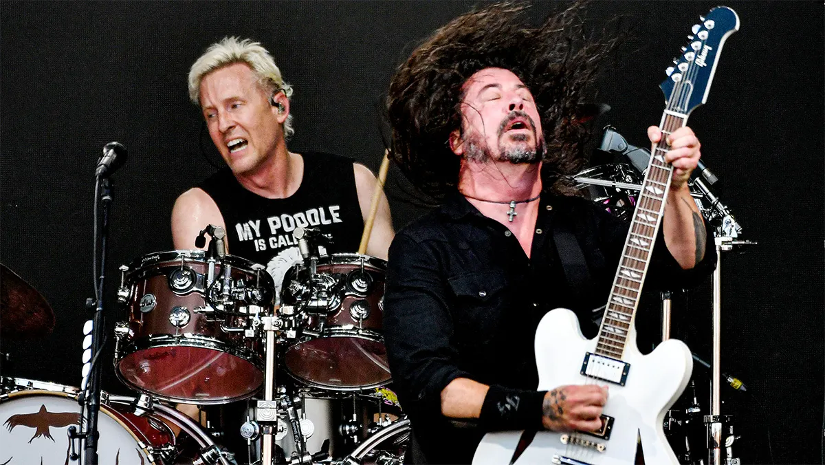 Josh Freese шутит о причинах ухода из Foo Fighters