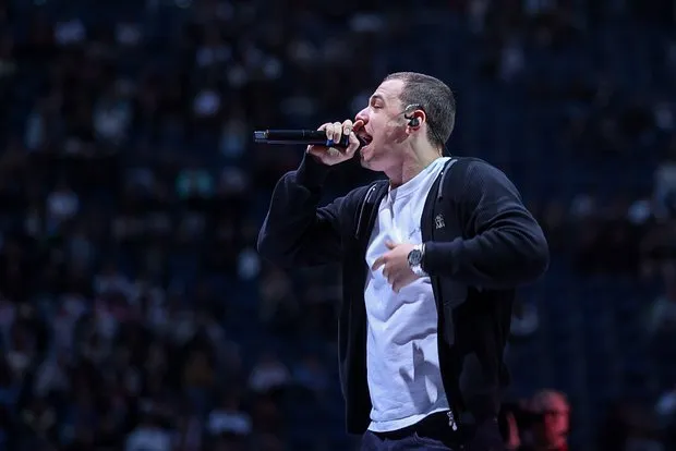 Macan: 15 млн рублей за корпоратив перед армией