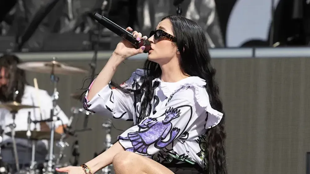 Poppy: "Bruised Sky" — новое метал-звучание артист...