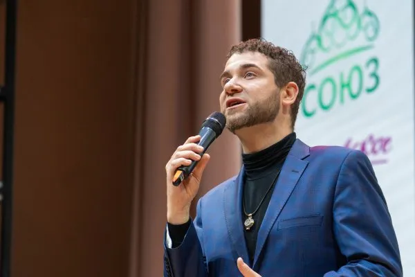 SHAMAN получил благодарность от бойцов СВО перед концертом