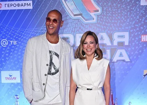 Ани Лорак: муж-иностранец хочет виллу в Испании