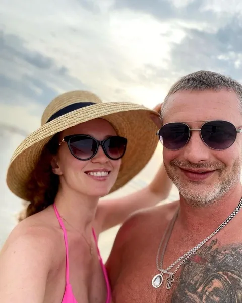 Анна Савельева и Антон Батырев: Развод после двух лет брака