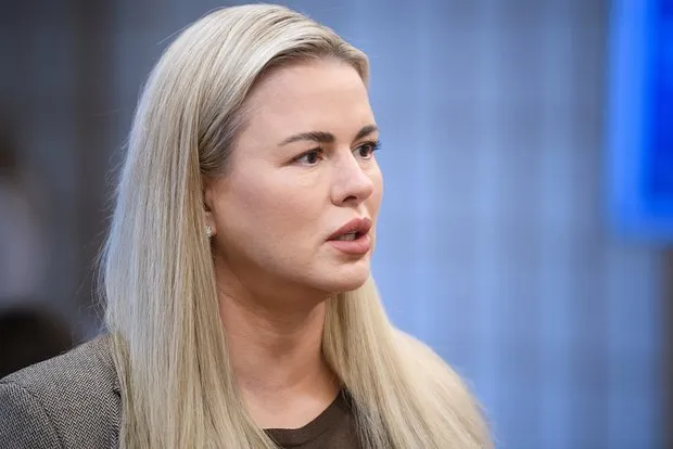 Анна Семенович: Домохозяйкам нужна зарплата "милли...