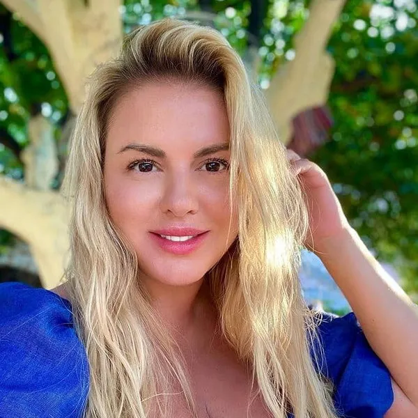 Анна Семенович: борьба с весом с детства до "Блест...