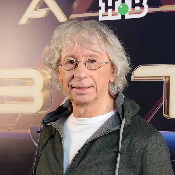 Аркадий Укупник раскрыл себя на "Шоу Аватар"