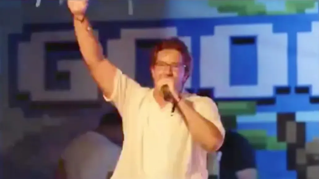 Билли Макфарланд организовал фестиваль PHNX: подро...