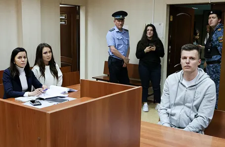 Домашний арест Чекалиных продлен до 26 июня