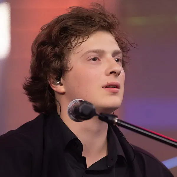 Концерт «Бонд с кнопкой»: новый масштаб 14 ноября