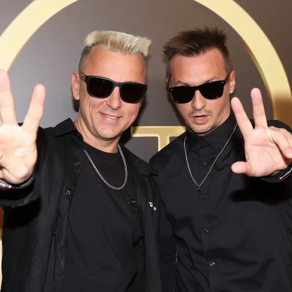 Дискотеки «Золотые хиты 80-90-2000-х» в КЗ «Москва...