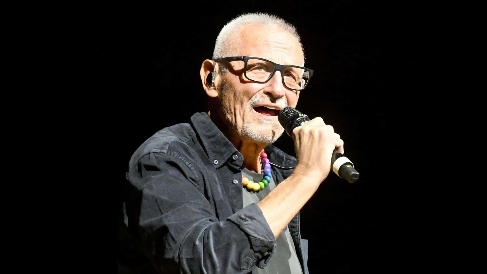 Константин Вескер признался в связи с 15-летней шк...