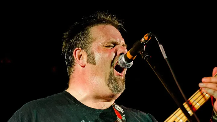 Умер Крис Брэдли, основатель хэви-метал группы Sav...