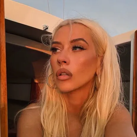 Календарь событий: концерты, дни рождени...