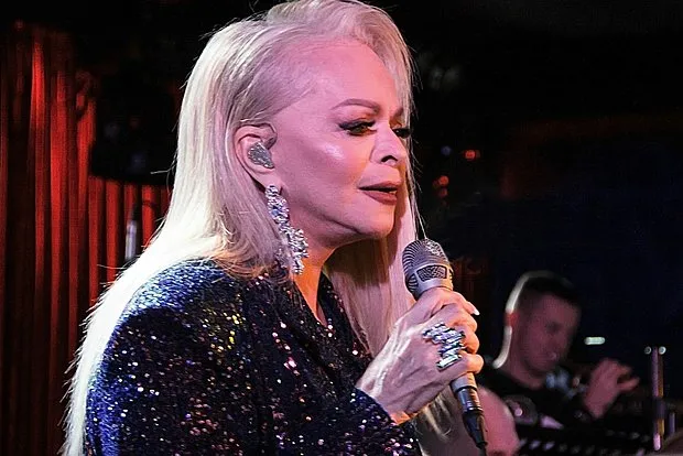 Ларисе Долиной посоветовали, как избежать «отмены»