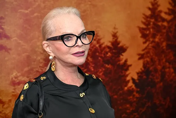 Лариса Долина пропустила суд по делу о мошенничест...