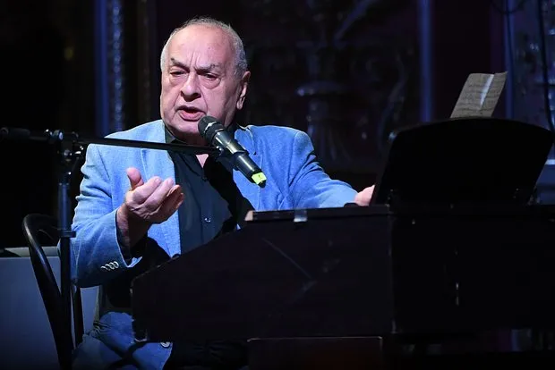 Владимир Винокур назвал Левона Оганезова...