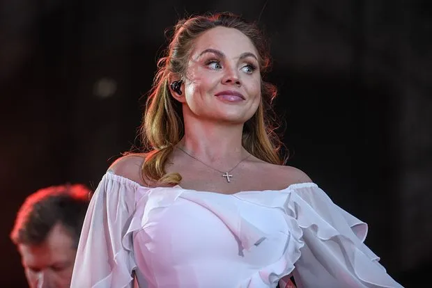 МакSим: нежные воспоминания о маме и ее уникальный...