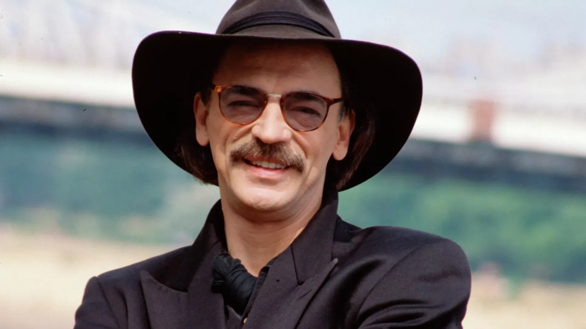 Михаил Боярский оштрафован за неуплату штрафа