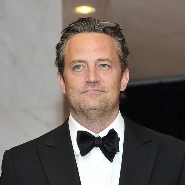 Врача Мэттью Перри осудили за смерть актера