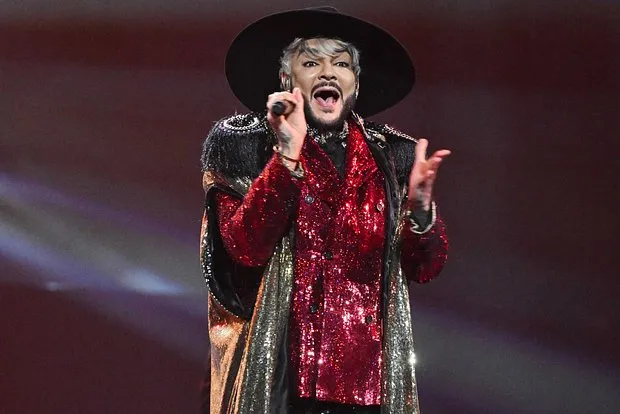 Кадышева, Киркоров и Жуков отказались от "голубого...