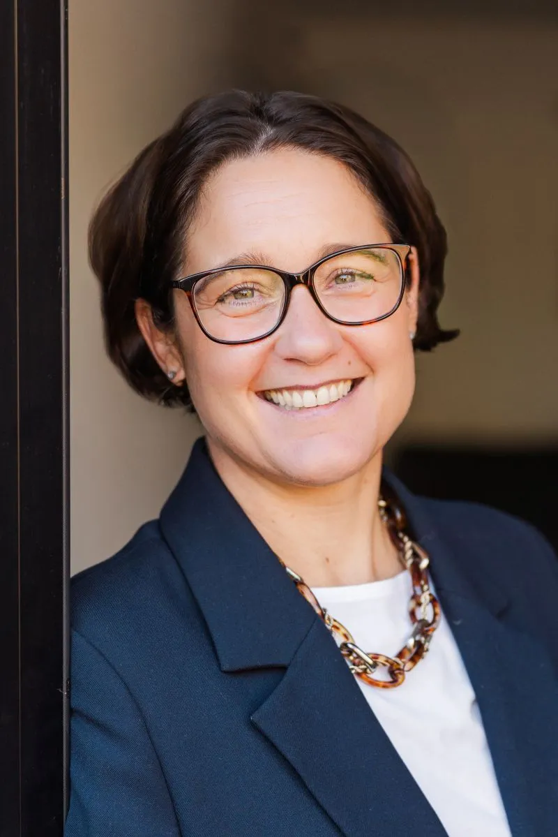 ENO назначает "надзирателя" по вопросам равенства,...