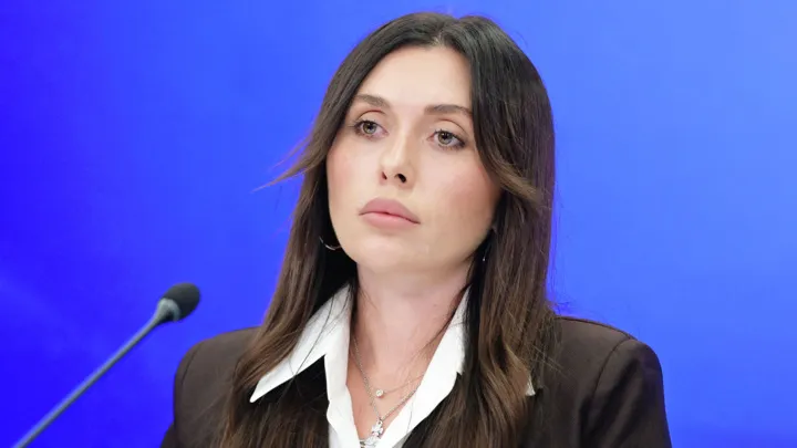 Ева Карицкая претендует на права треков Паши Техни...