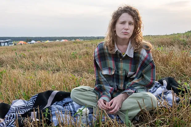 Монеточка экстренно госпитализирована со сцены в Р...