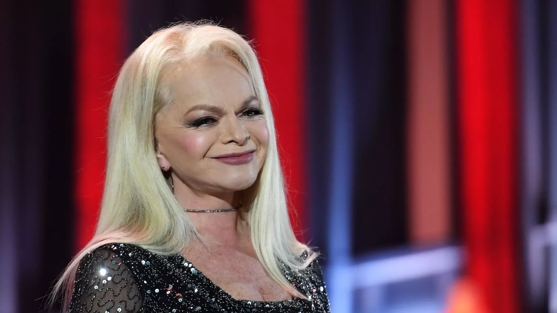 Шаляпин предложил друзьям Долиной помочь...