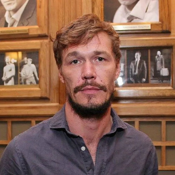 «Школа для дураков»: премьера в МХТ им. ...