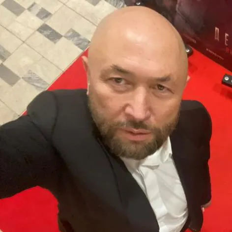 Бекмамбетов запатентовал ИИ-актёра "Stanislavsky"