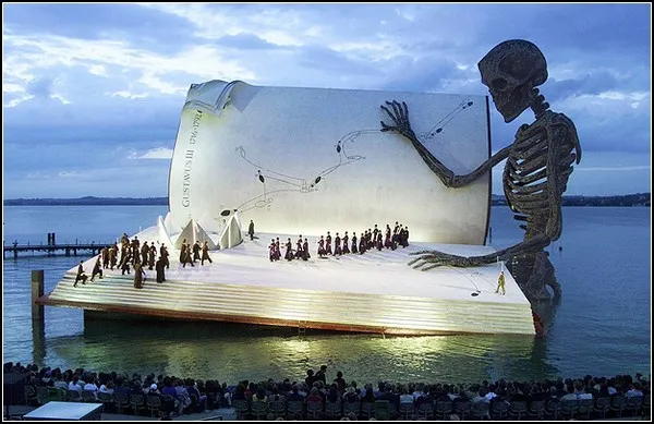 Австрия урезает финансирование фестиваля Брегенц на 30%