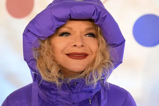 Филипп Киркоров предложил Ларисе Долиной...