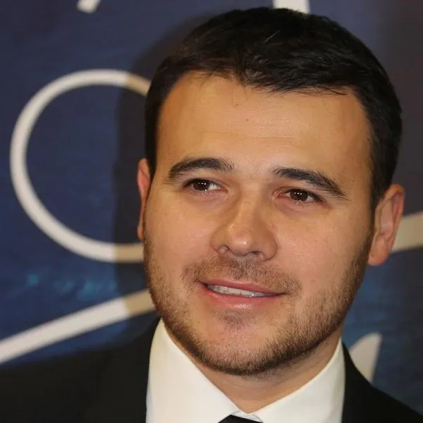 Эмин Агаларов переносит концерт в Светлогорске на 2026 год